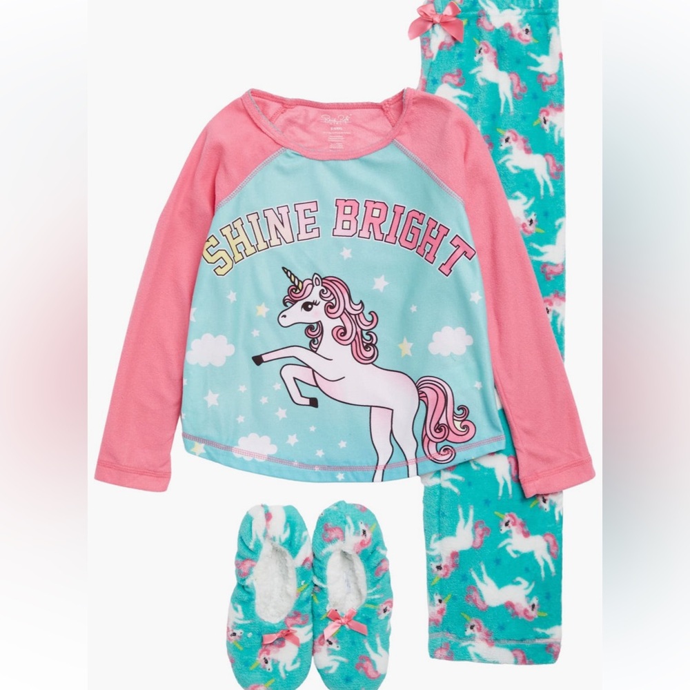 NEW Rene Rofe Kids’ Chillin’ Out Two-Piece Pajamas & Slippers Set